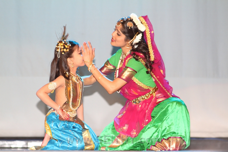 LORDKRISHNA-TORONTO300313SEITHY (240)